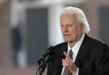 Muere el predicador evangélico Billy Graham