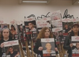 Ex rehenes israelíes instan a sus líderes a únicamente firmar un acuerdo que libere a todos los cautivos restantes