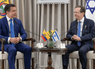 El presidente de Ecuador es recibido en Jerusalén en su primer visita a Israel