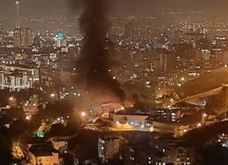 Israel bombardea la entrada de la prisión iraní de Evin y el cuartel de las milicias Basij en Teherán