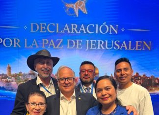 FIRMA DE DECLARACIÓN POR LA PAZ DE JERUSALÉN