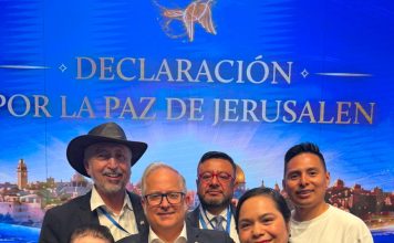 FIRMA DE DECLARACIÓN POR LA PAZ DE JERUSALÉN