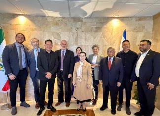 ENCUENTRO DE PASTORES CON EL NUEVO EMBAJADOR DE ISRAEL EN MÉXICO